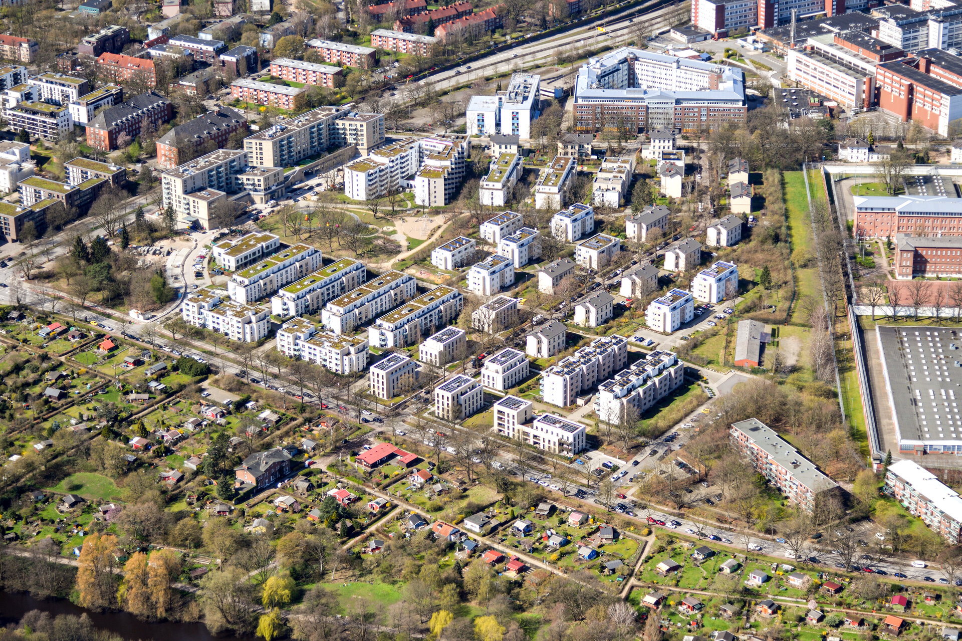 Quartier "Am Weißenberge" von oben  | © Falcon Crest Air